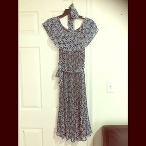 Michael Kors off the shoulder very flowing 👗 💕👍